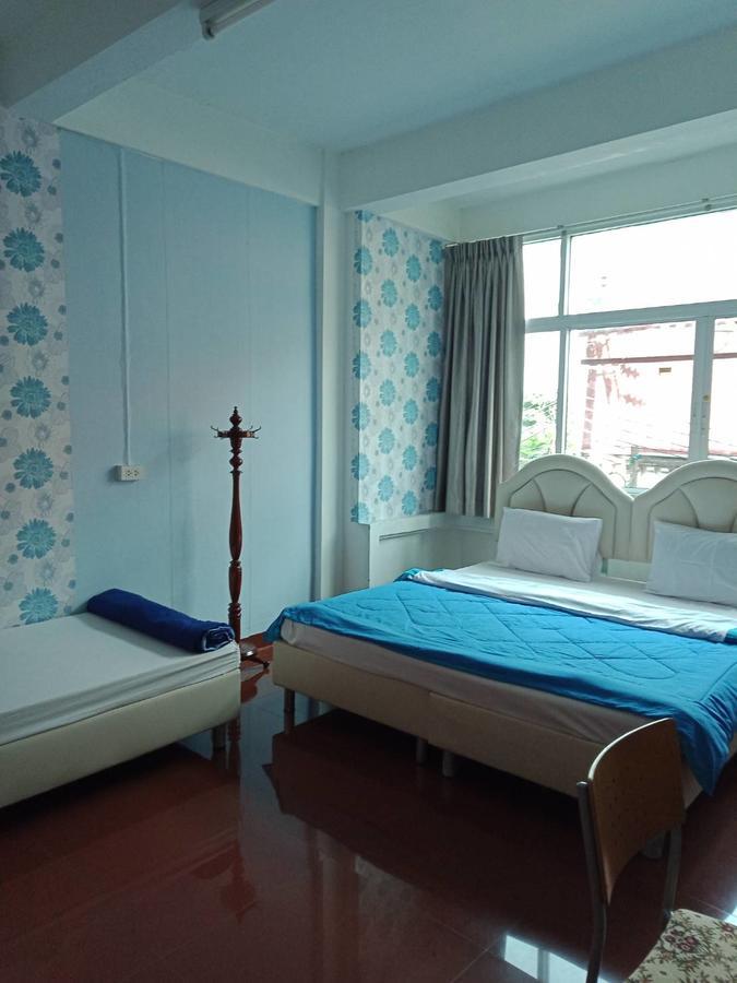 รูมฟอร์ยู Hotel กรุงเทพมหานคร ภายนอก รูปภาพ