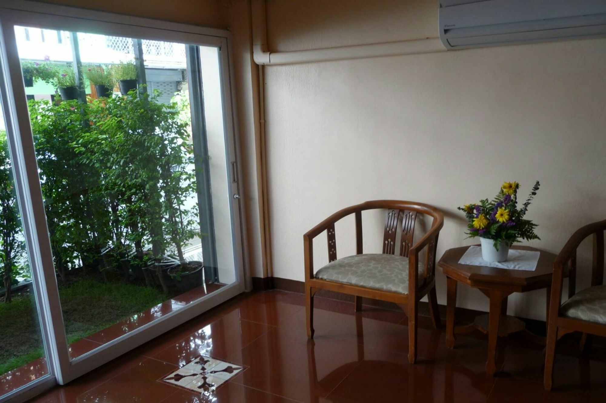รูมฟอร์ยู Hotel กรุงเทพมหานคร ภายนอก รูปภาพ
